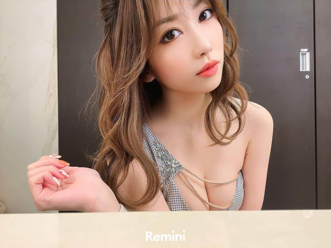 のインスタグラム：「. . 夕暮れ時はいい香り . .」