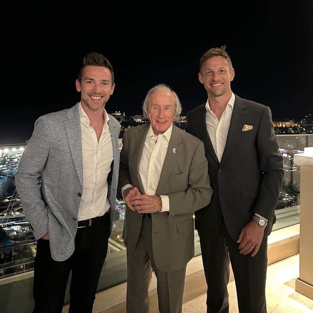 ジェンソン・バトンのインスタグラム：「Big thanks to @rolex for hosting a delicious dinner last night here in Monaco. Lovely to catch up with  @sirjackiestewart @chris_buncombe」