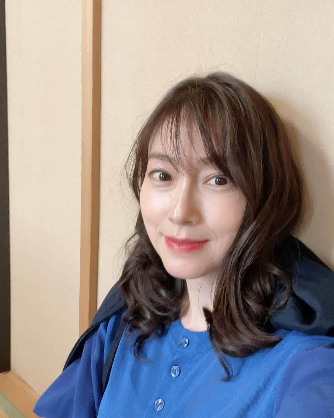 小橋めぐみのインスタグラム：「撮影で久しぶりに京都に来ています。 やっぱり大好きな街！ 滞在中にどこか行けるかなぁ。」