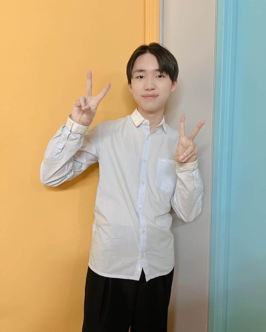 石橋陽彩さんのインスタグラム写真 - (石橋陽彩Instagram)「🌈🌻🌈🌻 ミュージカル『#カラフル』愛知公演のチケットのファンクラブ先行 ...