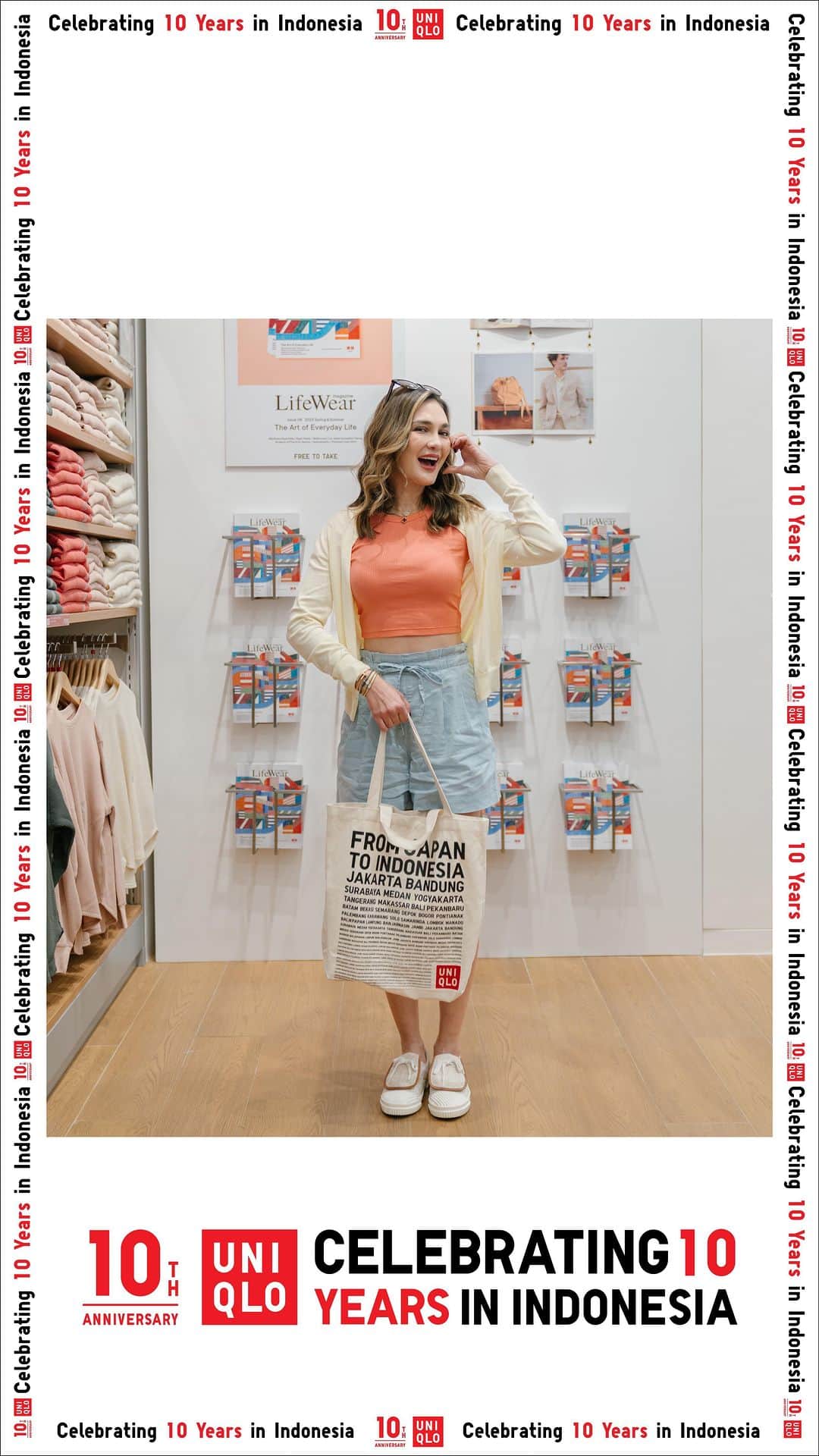 ルナ・マヤのインスタグラム：「Hi, aku ikut merayakan UNIQLO Indonesia 10th Anniversary nih dengan datang ke UNIQLO One District at Puri 🎉  Banyak banget SPECIAL PROMO buat item-item favorit aku. Dress AIRism yang cocok banget dipake saat weekend, pleated straight pants, dan wireless bra UNIQLO yang nyaman banget. Wah kalap deh langsung borong.  Ayo buruan datang ke @uniqloindonesia terdekat atau UNIQLO.com, dapetin promonya sampai tanggal 8 Juni 2023! Cussss!  #UniqloIndonesia10th #UniqloIndonesia #UniqloLifeWear」
