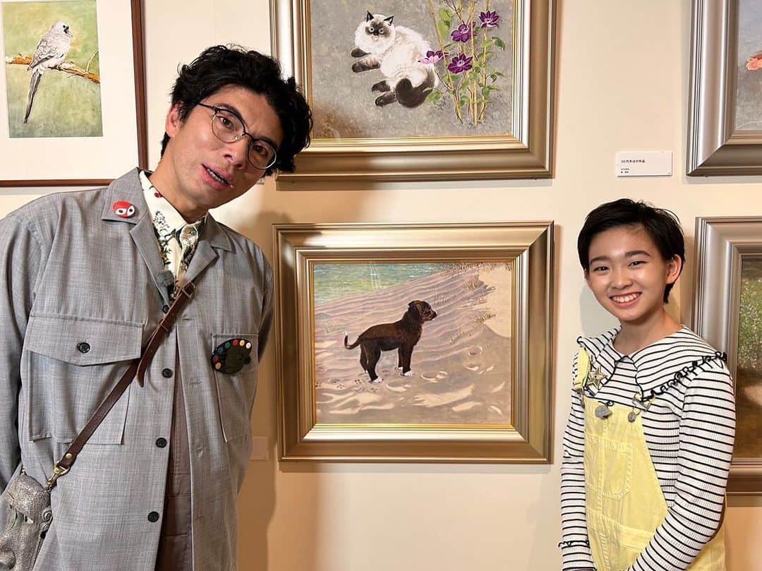 村山輝星のインスタグラム：「📣 まもなく放送開始 📺 ひる12:29〜  TOKYO MX「はじめての美術館」🎨 今回は、長谷川町子記念館へ､､､！！  是非チェックお願いいたします👀✨   #村山輝星 #劇団東俳 #Tプロジェクト #出演情報 #はじめての美術館  #片桐仁 さん #長谷川町子記念館」