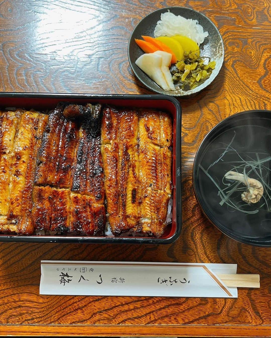 範田紗々さんのインスタグラム写真 - (範田紗々Instagram)「ぜ・い・た・く‼️ でも、元気を出すにはお肉か鰻って 連れてってくれたヤジリンありがとうー🤤」5月28日 12時26分 - handa_sasa