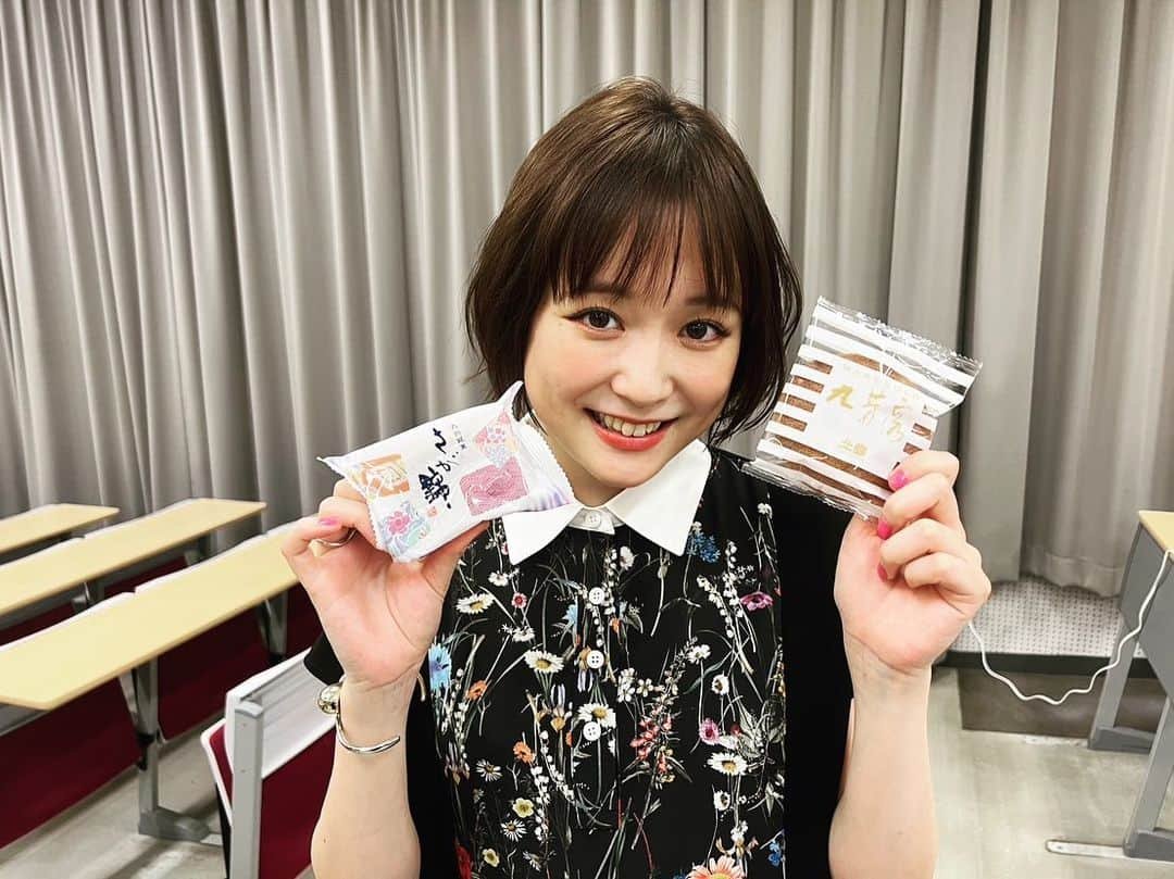 大原櫻子さんのインスタグラム写真 - (大原櫻子Instagram)「佐賀大学　医大祭 ありがとうございました✨  もー お客さんみんなの笑顔がキラキラしてて、元気もらいました🥺✨  佐賀牛美味しかったし、 楽屋帰ったら、 MARUBOLOあった🥰 佐賀堪能しますっ！  いつかSAGAアリーナで歌いたい夢も出来ました！  また行きまっす！！」5月28日 14時06分 - sakurako_ohara