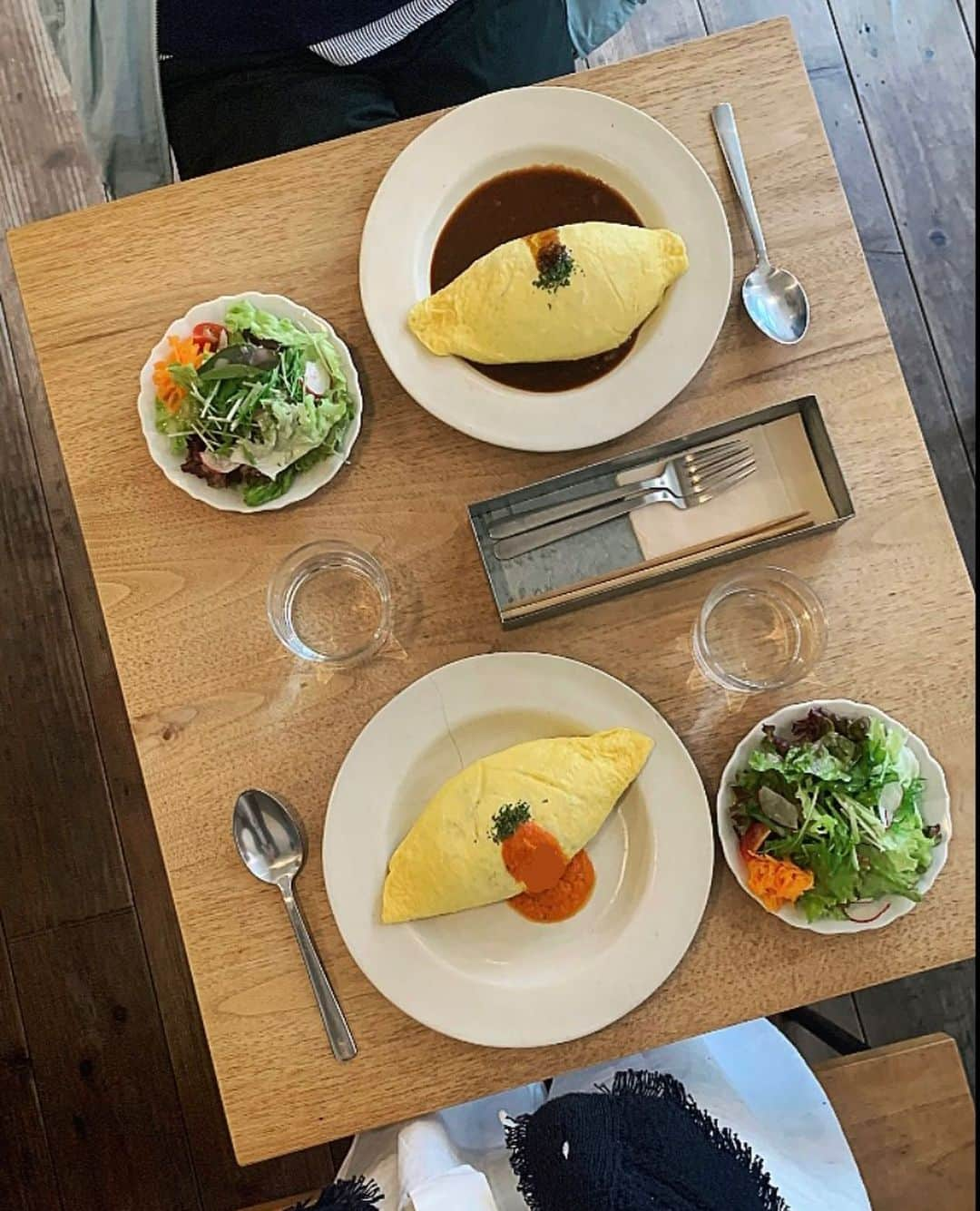 ree_mstorynさんのインスタグラム写真 - (ree_mstorynInstagram)「𓌉𓇋  オムライスを 外で食べたの いつぶりかな  友達はデミグラスソース 私は自家製ケチャップ  シンプルな料理ほど 難しいですよね  ごちそうさまでした♡  #cafehuone #cafe #iga #igacafe #mie #lunch #omeletterice #カフェフオネ #伊賀市ランチ #伊賀カフェ #伊賀グルメ #オムライス #オムライスランチ #備忘録 #vsco #vscam」5月28日 14時15分 - ree_mstoryn