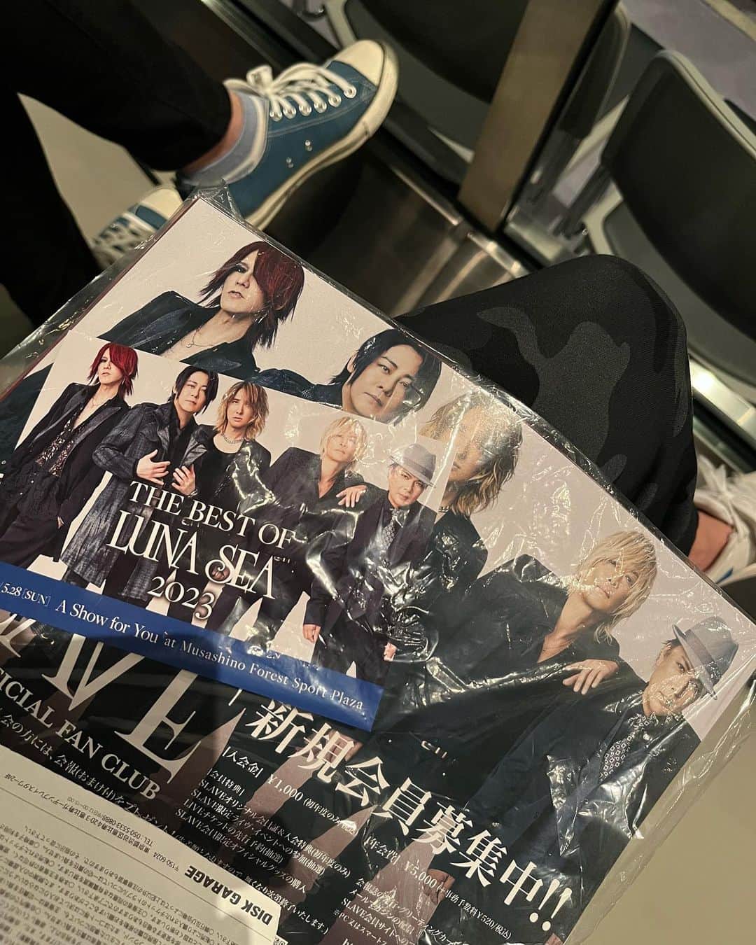 やまだひさしのインスタグラム：「楽しみすぎるー！！！ LUNA SEA！！！ #やまだひさし #帰国 #LIVE三昧 #lunasea」