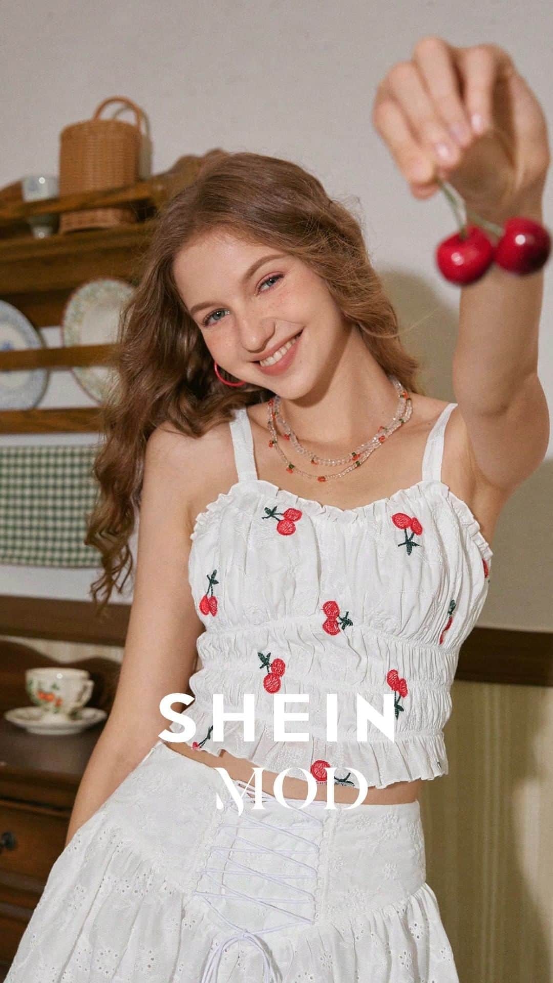 SHEINのインスタグラム：「Take a walk on the sassy side with cheeky cottagecore fits that redefine retro summer fun 💗🌷😉 Which MOD look is your mood? 👇  🔎15840607 15841009 15841043 15625297 15625270 15840882 15841062 15849053 15840682 15625041 15841059 15841058  #SHEINMOD」