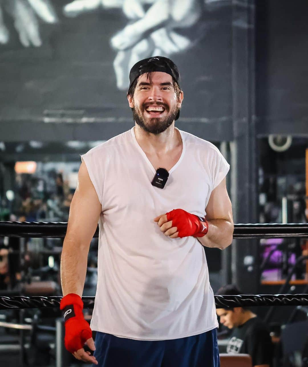 German Garmendiaさんのインスタグラム写真 - (German GarmendiaInstagram)「Gracias @kerrfoley por tomar estas fotos en el entrenamiento 🥊 primera vez que veo las caras que pongo al entrenar 😬  Ahora me voy a otro entrenamiento más con @donatobox 🔥🤙」5月29日 2時10分 - germangarmendia