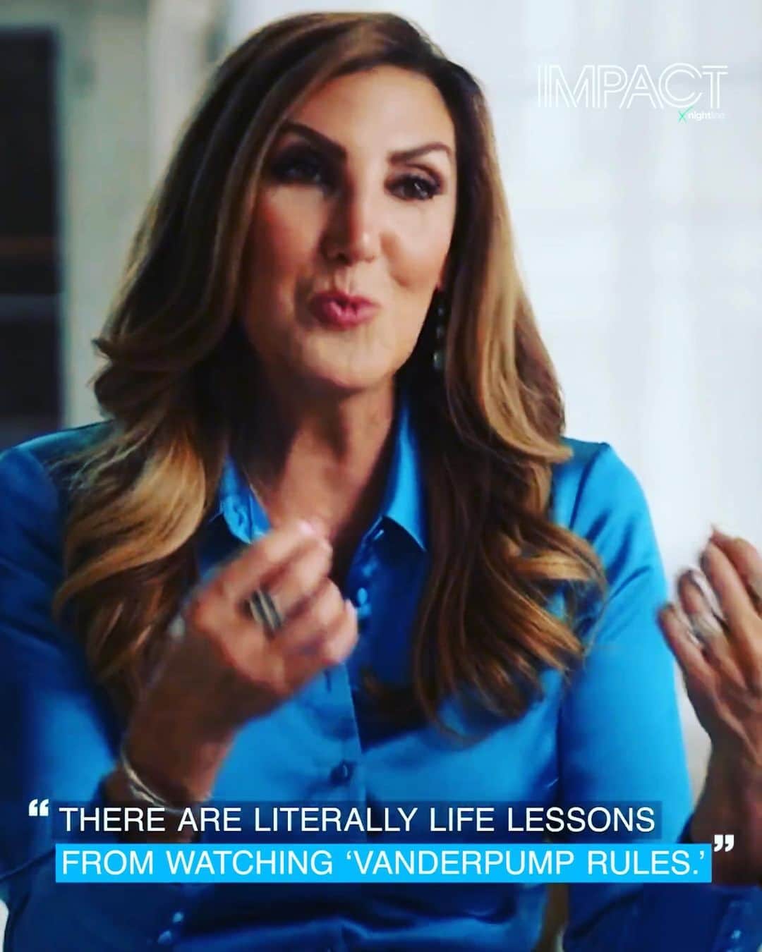 ヘザー・マクドナルドのインスタグラム：「Welcome to Juicy Scoop 101. From my appearance on Impact on @hulu @nbcnightlynews #vanderpumprules #cheating #affairs #bravotv #scandavol」