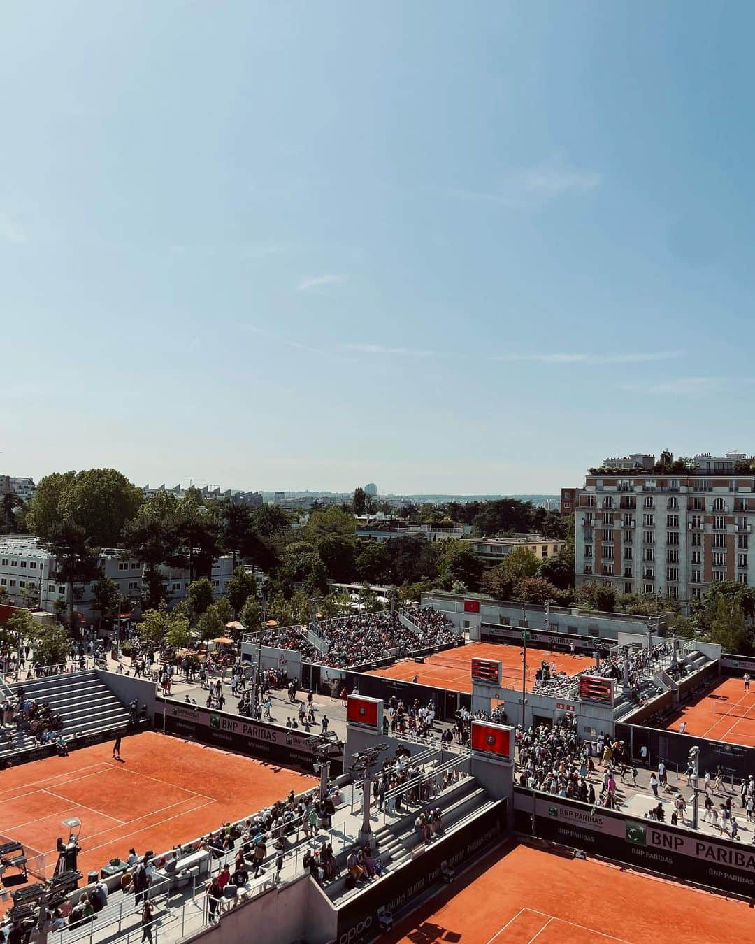 アリゼ・リムさんのインスタグラム写真 - (アリゼ・リムInstagram)「Day 1 @rolandgarros Focused Well, most of the time 🙃」5月29日 2時25分 - alizelim