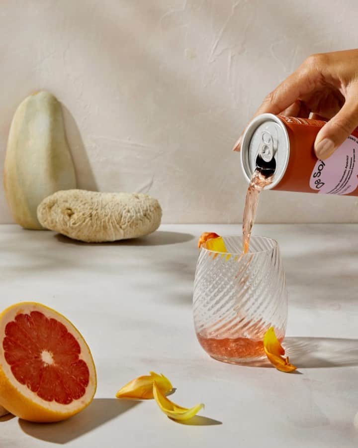 ケイティ・ペリーのインスタグラム：「Did someone say long weekend?! Don’t forget to stock up on all your fav apéritifs this MDW! Up to 15% off now!」