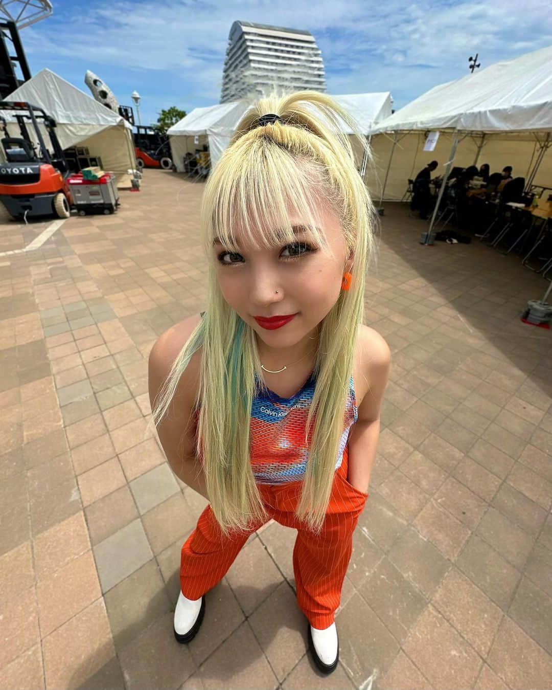川崎怜奈さんのインスタグラム写真 - (川崎怜奈Instagram)「🧡 ひっさびさのオレンジギャルでしゅ✌︎」5月28日 19時08分 - layna_lllllll