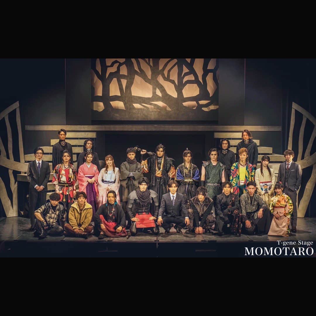吉田知央のインスタグラム：「「#舞台MOMOTARO」 全公演が終了致しました。  沢山の応援、本当に有難うございました！」