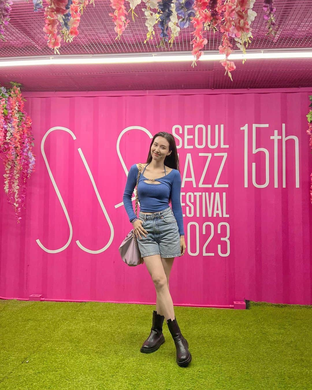 ティア さんのインスタグラム写真 - (ティア Instagram)「The rain will not stop me ☔️ #firstfestival #seouljazzfestival #서울재즈페스티벌 #lolozouaï #태양 #에픽하이」5月28日 19時41分 - tia_0315