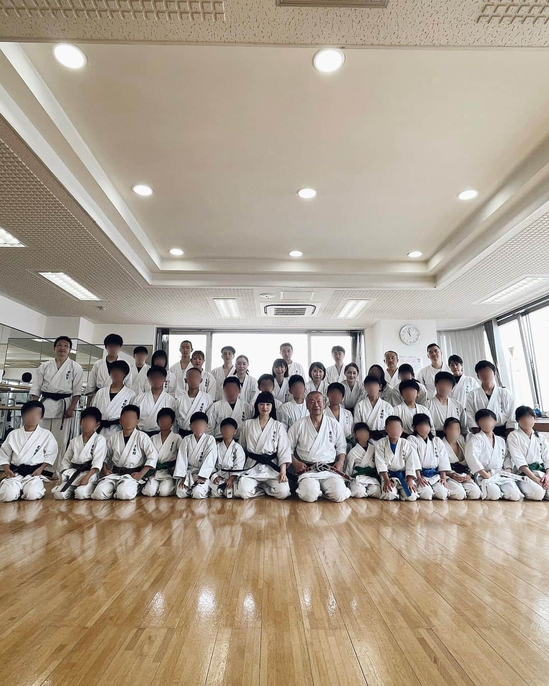 内藤好美さんのインスタグラム写真 - (内藤好美Instagram)「KARATE FAMILY🥋  みんなにウルトラマン出演を 報告出来たことが  みんなが喜んでくれたことが  とても嬉しい☺️  いつも全力で応援してくれて ありがとうございます🙇‍♀️  引き続き精進致します。  I'm happy to be able to report to everyone that I'll be appearing in Ultraman.  Thank you for always supporting me.  我很高興能夠向大家報告我出演奧特曼  謝大家一直支持我!  #action#actress#japan#japanese #karate#kyokushin#kyokushinkarate#blackbelt#アクション#アクション女優#空手#極真空手#黒帯#武打#動作片#動作演員#女演員#액션#가라테#액션영화#일본#karatekid#karatelife#karatê#karaté#karatetraining#karatelove#karategirl#karateka#streetfighter」5月28日 19時54分 - _ko._.no_