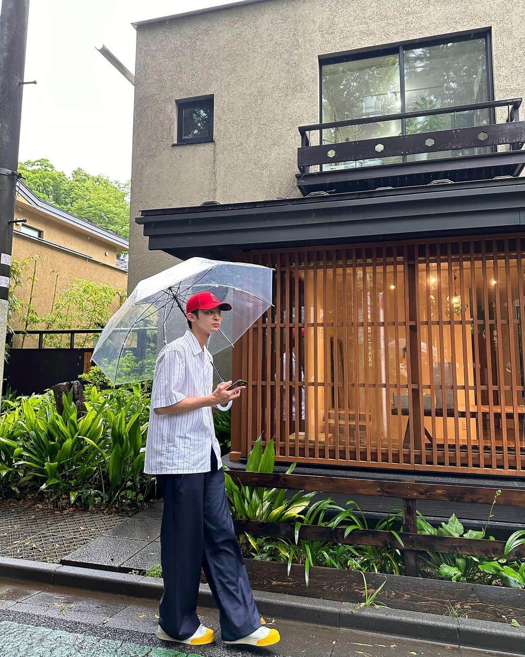 高崎凌さんのインスタグラム写真 - (高崎凌Instagram)「梅雨は米の成長を助けてくれるから意外と好き  #米大好き」5月28日 20時27分 - ryo__takasaki