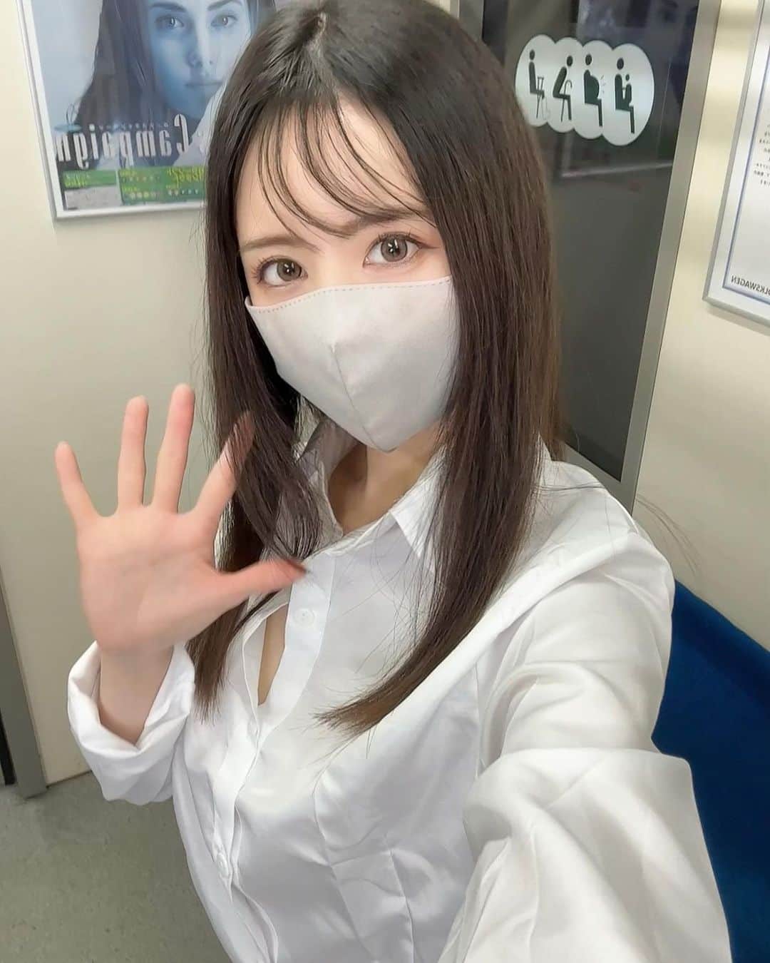 奔放なナナのインスタグラム：「ここはどーこだ？」