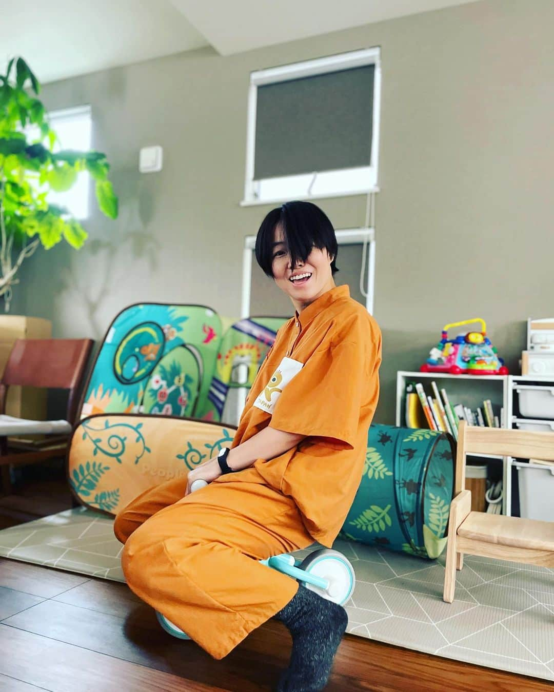 イモトアヤコさんのインスタグラム写真 - (イモトアヤコInstagram)「・ 中村涼子 @nakamuraryoko56   新作のお洋服ゲット  大好きセットアップ  いつもありがとう😊」5月28日 21時04分 - imotodesse