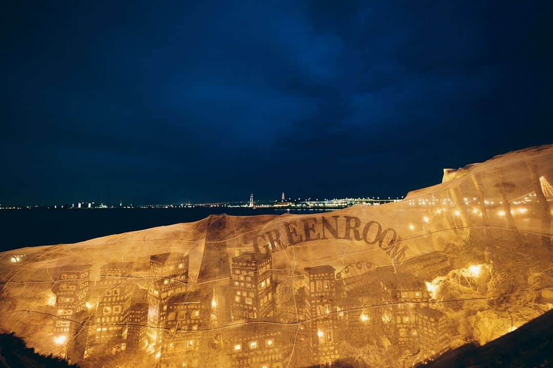 GREENROOM FESTIVALのインスタグラム：「GREENROOM FESTIVAL'23🌴 Magic hour  GREENROOM FESTIVAL’23 横浜赤レンガ倉庫 2023年5月27日(土)・28日(日) https://greenroom.jp #greenroomfestival」