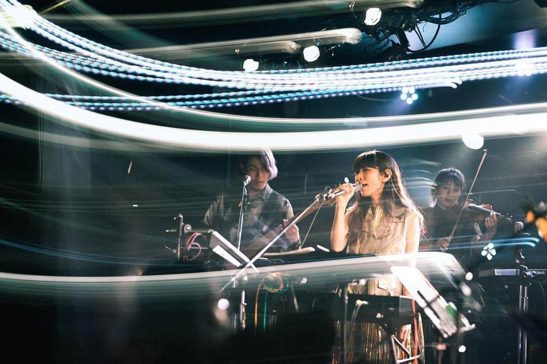 鎌野愛のインスタグラム：「2023/5/26 「HUMAN」リリースライブ another cut  📸1〜5 @sugurugurugurux  📸6〜10 @sgwrkzk」