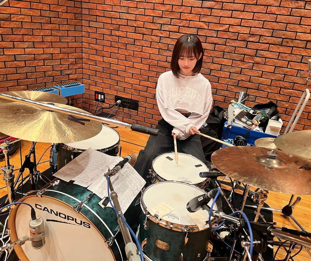 矢作萌夏さんのインスタグラム写真 - (矢作萌夏Instagram)「ドラムちょっとできた。（できない）」5月28日 21時34分 - moeka__yahagi