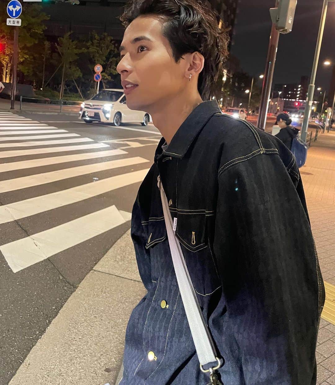 相馬理さんのインスタグラム写真 - (相馬理Instagram)「なかしょうくんのとこで髪切りましたん🪮」5月28日 21時36分 - satoru.s1023