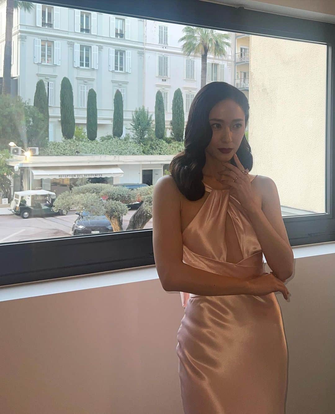 クリスタルさんのインスタグラム写真 - (クリスタルInstagram)「dreams come true✨honorable moments at the 76th Cannes Film Festival. what more can i say 🎀」5月28日 21時55分 - vousmevoyez