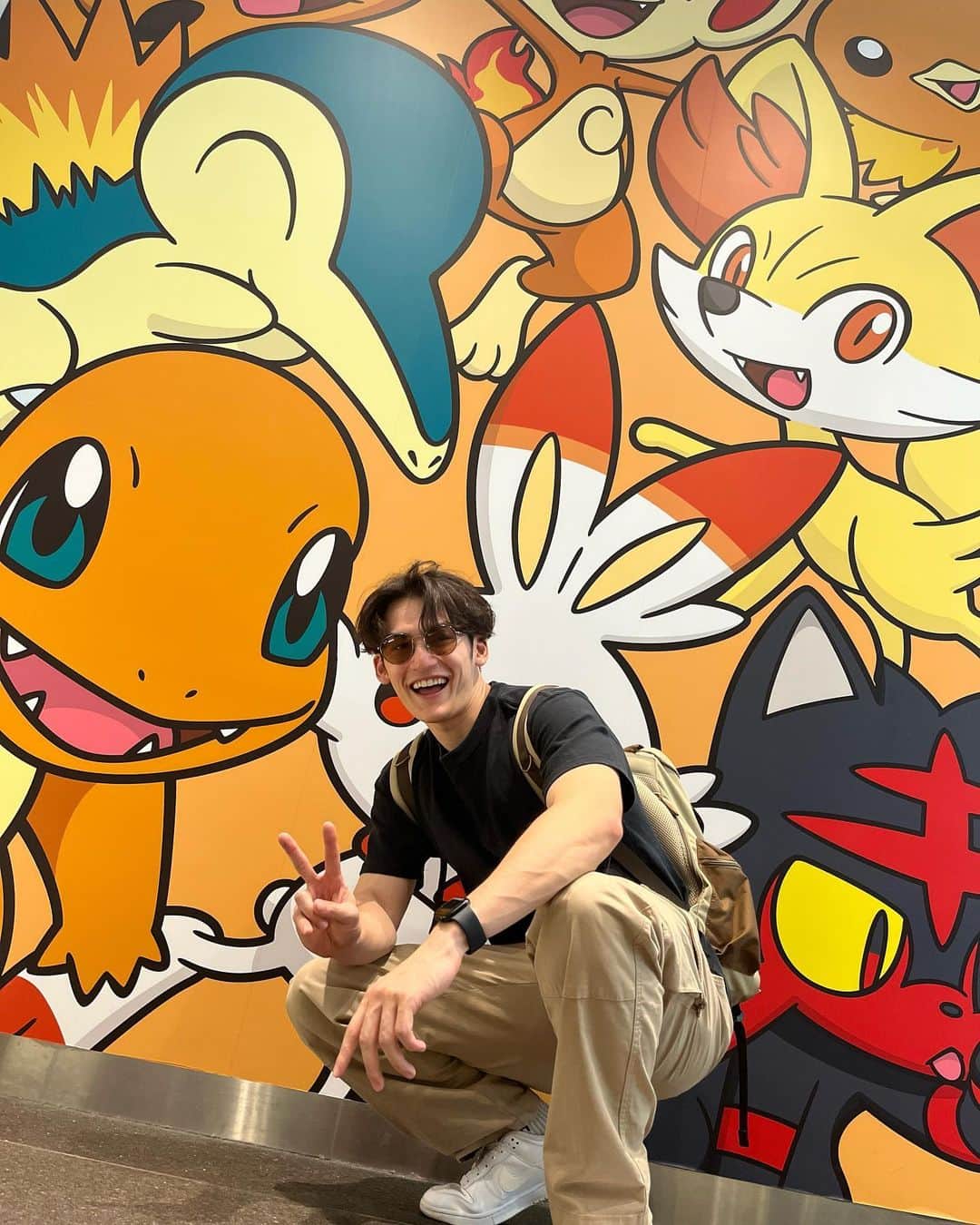 パース・ナクンのインスタグラム：「Pokémon Day 🍃🔥💧⚡️」