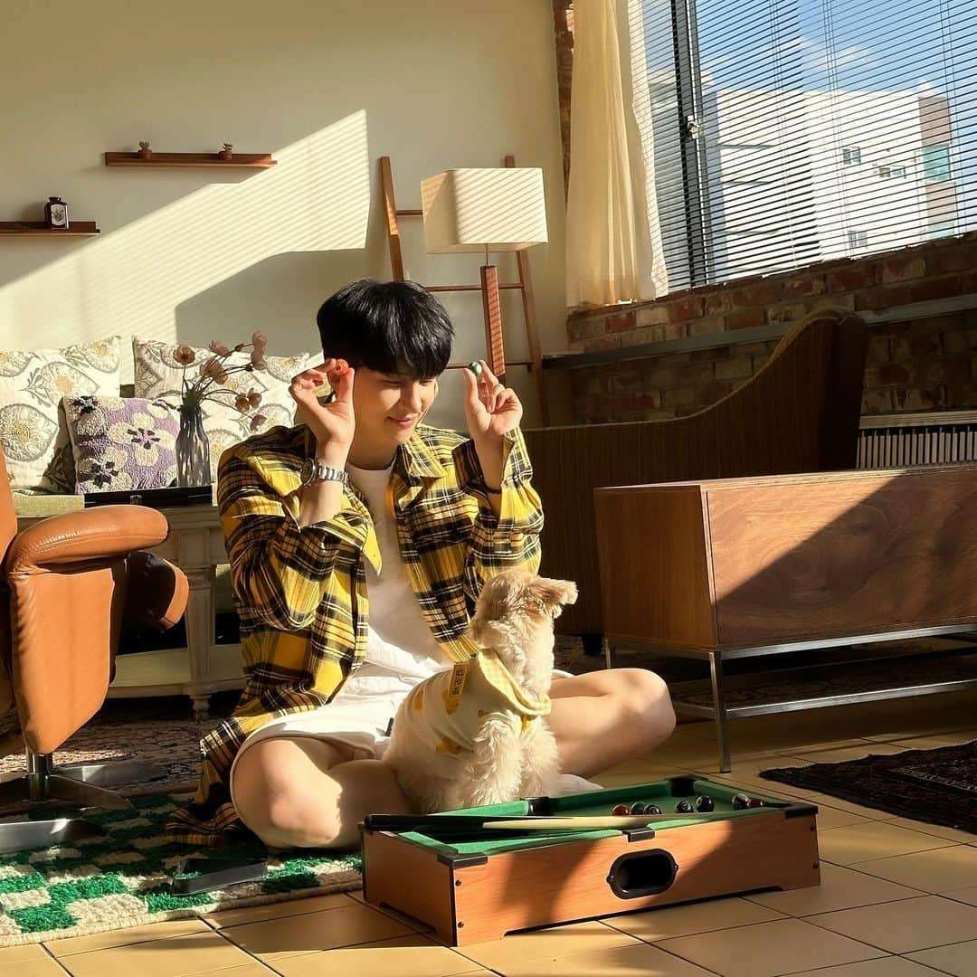 ケンさんのインスタグラム写真 - (ケンInstagram)「🐶🐶🎶📹  #StarLight #뵬뷫애기들 #VIXX #빅스 #KEN #켄 #한페이지가될수있게」5月28日 22時53分 - keken_0406