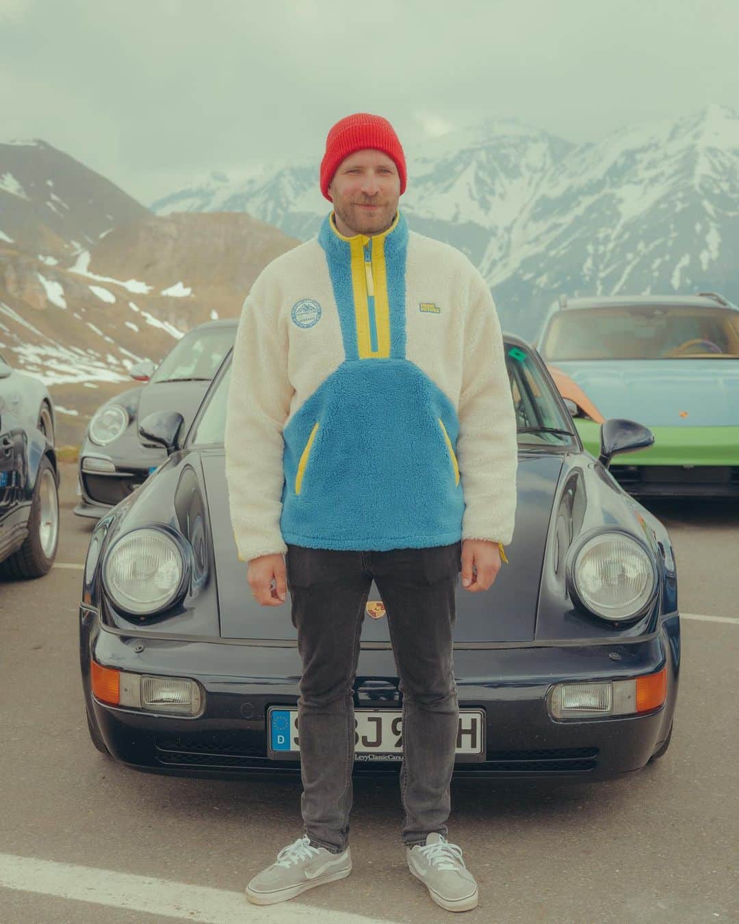 Porscheさんのインスタグラム写真 - (PorscheInstagram)「People. Roads. Mountains. And their cars. Welcome to a destination for Porsche owners and friends to come together. Welcome to Mankei.」5月28日 23時11分 - porsche