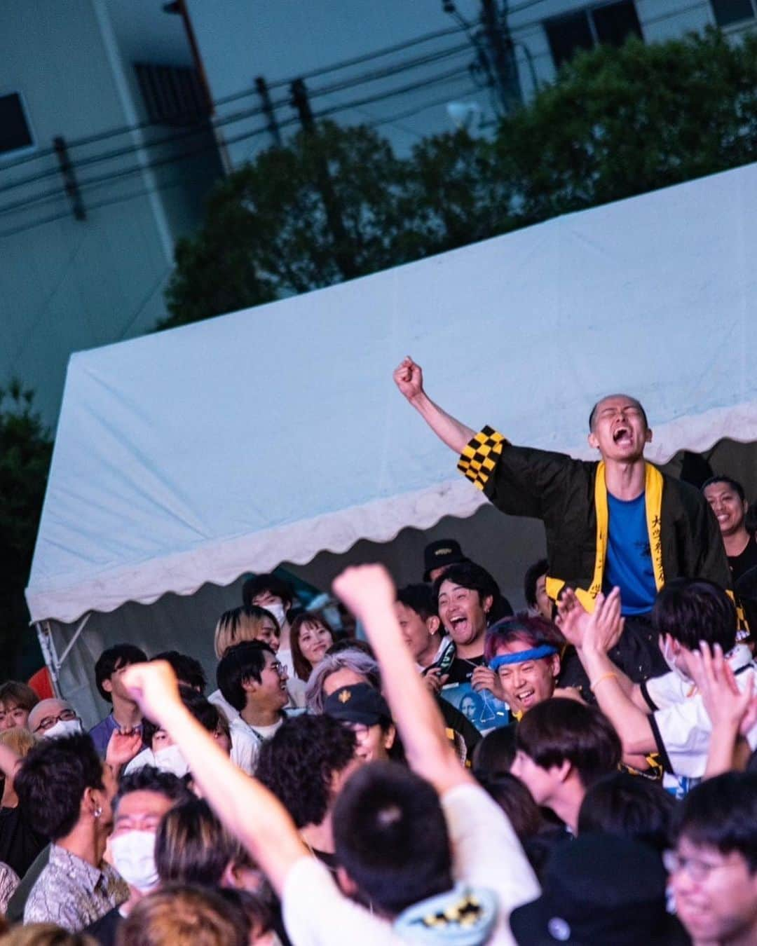 TOTALFATさんのインスタグラム写真 - (TOTALFATInstagram)「大同大学ありがとうございました。 後夜祭、しっかり盛り上げさせてもらいました！ また帰って来れたらと思います。 青春最高！！  Photo by @anpanman_doko」5月28日 23時22分 - totalfat_japan