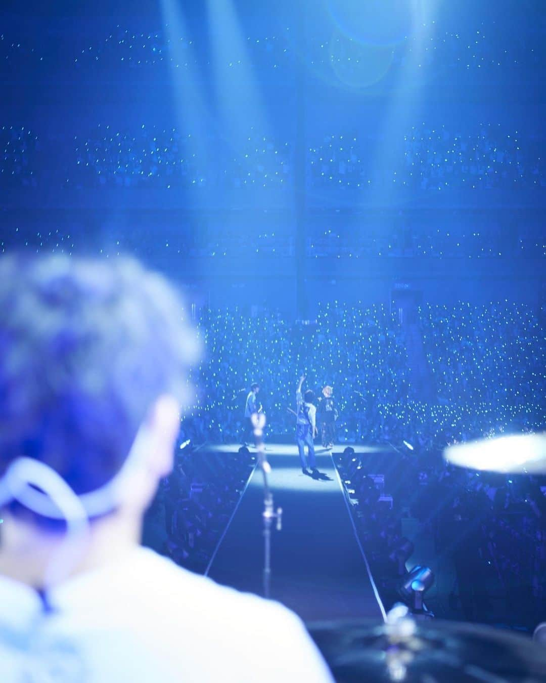 BUMP OF CHICKENさんのインスタグラム写真 - (BUMP OF CHICKENInstagram)「2023/5/28 BUMP OF CHICKEN TOUR 2023 be there @ SAITAMA SUPER ARENA  Photo by @yoshiharuota  #bethere」5月28日 23時23分 - bumpofchickenofficial