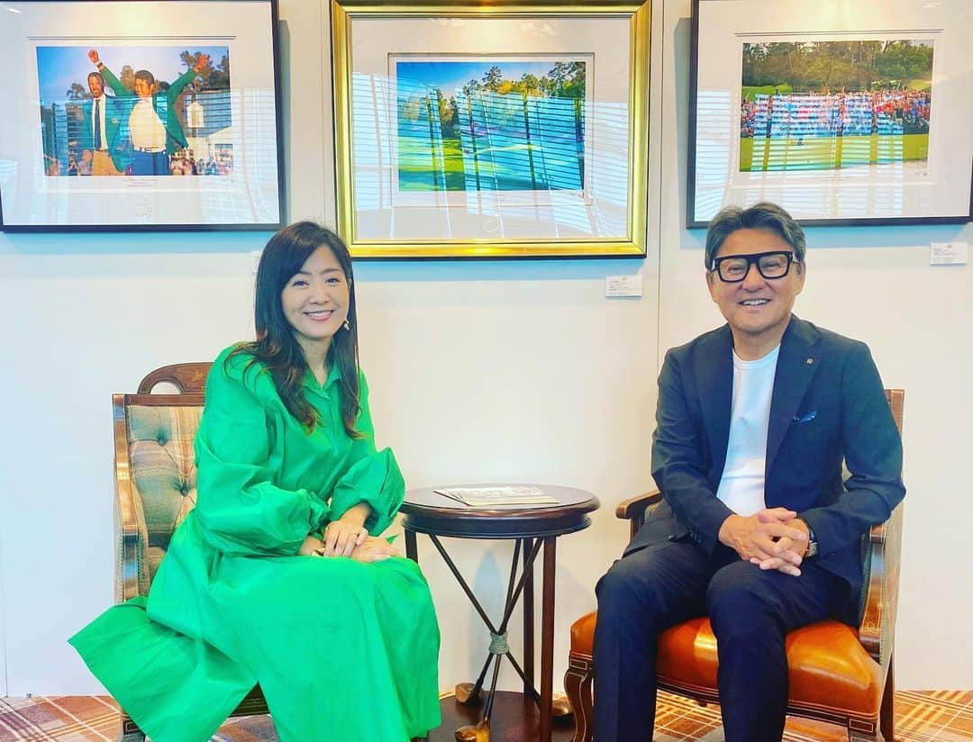 菊間千乃のインスタグラム：「Masters連続36年参加の写真家の宮本卓さんとトークショー。私も幸運なことに今年初めてMasters観戦に行かせて頂きまして。あれやこれや Mastersトークで盛り上がりました❣️ オーガスタから認められているカメラマンって世界で本当に少ないんですよ。しかも写真の販売まで認められているカメラマンはほんのひと握り。 日本のゴルフ場の写真もたくさん撮られているので、ゴルフ場に行かれたら、写真チェックしてみてくださいね #太平洋クラブGINZA #宮本卓」