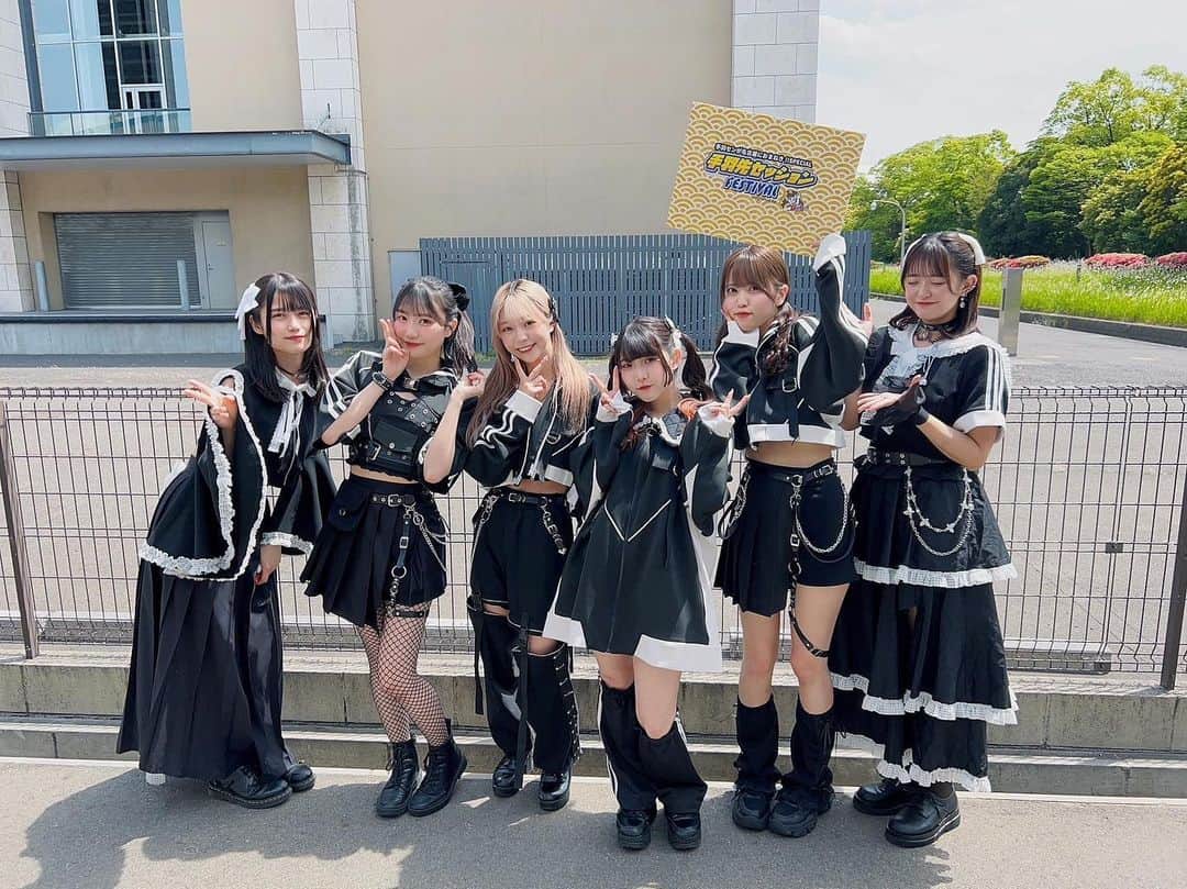 月に足跡を残した6人の少女達は一体何を見たのか…のインスタグラム：「名古屋遠征、ありがとうございました！！🌙 たくさんの方にライブを見て頂き嬉しかったです！」