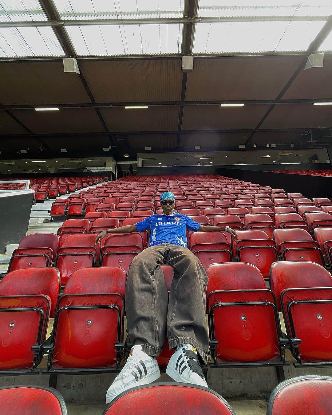 adidas UKさんのインスタグラム写真 - (adidas UKInstagram)「DRAMA in full effect at Old Trafford with @adidaslondon @dramacall and @manchesterunited」5月29日 0時24分 - adidaslondon
