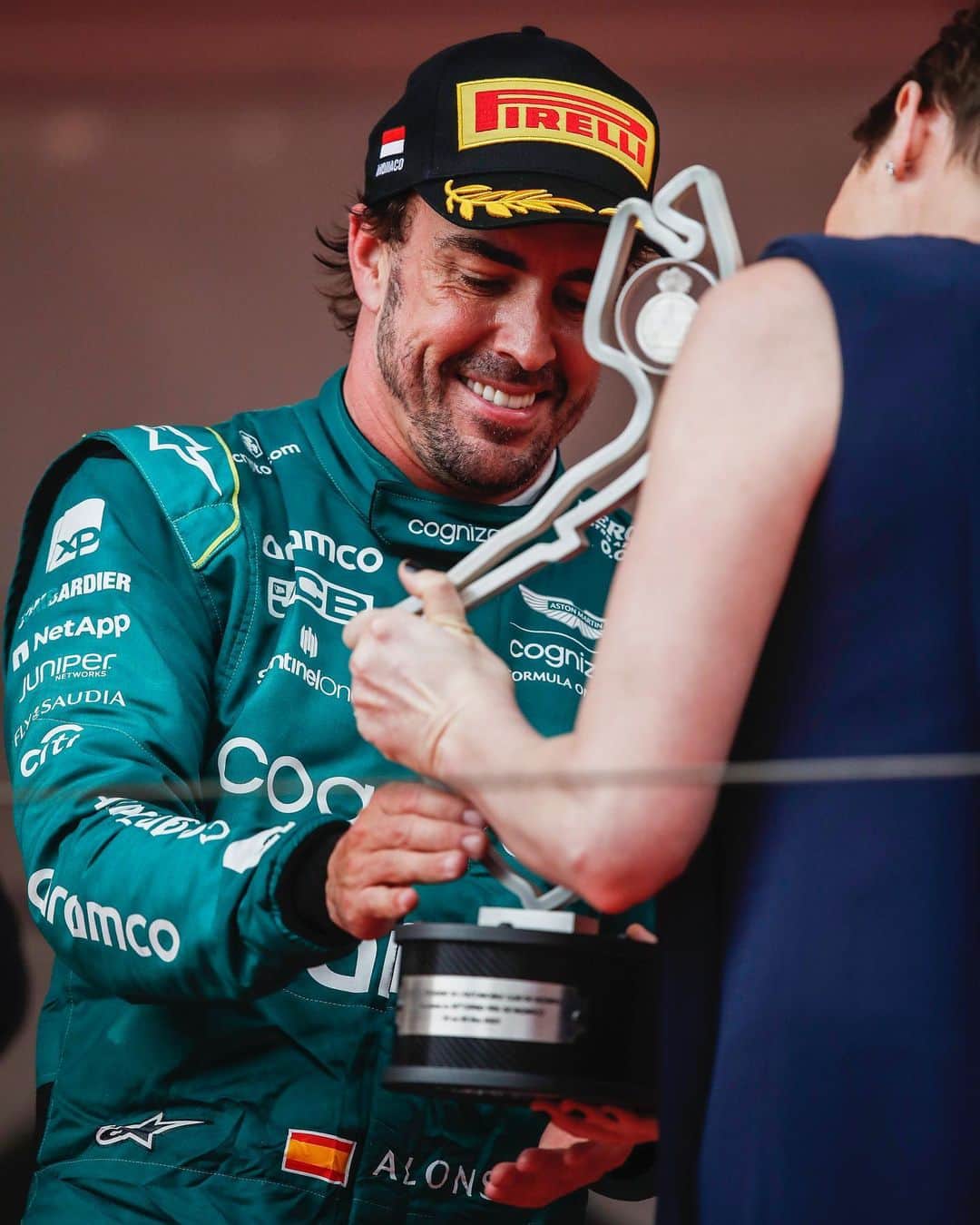 フェルナンド・アロンソのインスタグラム：「There’s podiums, and then there’s the #MonacoGP podium. 💚 What a moment! #F1」