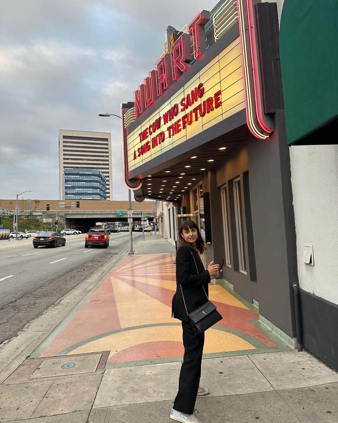 ミア・マエストロのインスタグラム：「THE COW WHO SANG A SONG INTO THE FUTURE by Francisca Alegría is playing this week in Los Angeles & New York and opening in other cities across the USA in the next weeks. It’s a beautiful film co created by an incredible group of humans. We hope you catch it in a theater near you! 🤍 @kinolorber 🐄  📷 @its.emk  ………………………………………………………. @franciscalegria @mariajesuscontreras @cinemadefacto @woodproducciones @matchfactoryproductions @alegarciap @shrifilm @caseybader @thematchfactory @ferurrejola @la_leovarela @miamaestro @alfredocastro703 @taglemarcial @tatodubo @enzoferr._  @velasquezmariariquelme   Laura del Río @____viajebeat____ @laorfa @elugar @joseluisrivas」