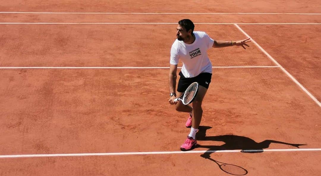 ジェレミー・シャルディーさんのインスタグラム写真 - (ジェレミー・シャルディーInstagram)「@rolandgarros 2023   📷 @xaviergrosclaude」5月29日 0時58分 - jimchardy