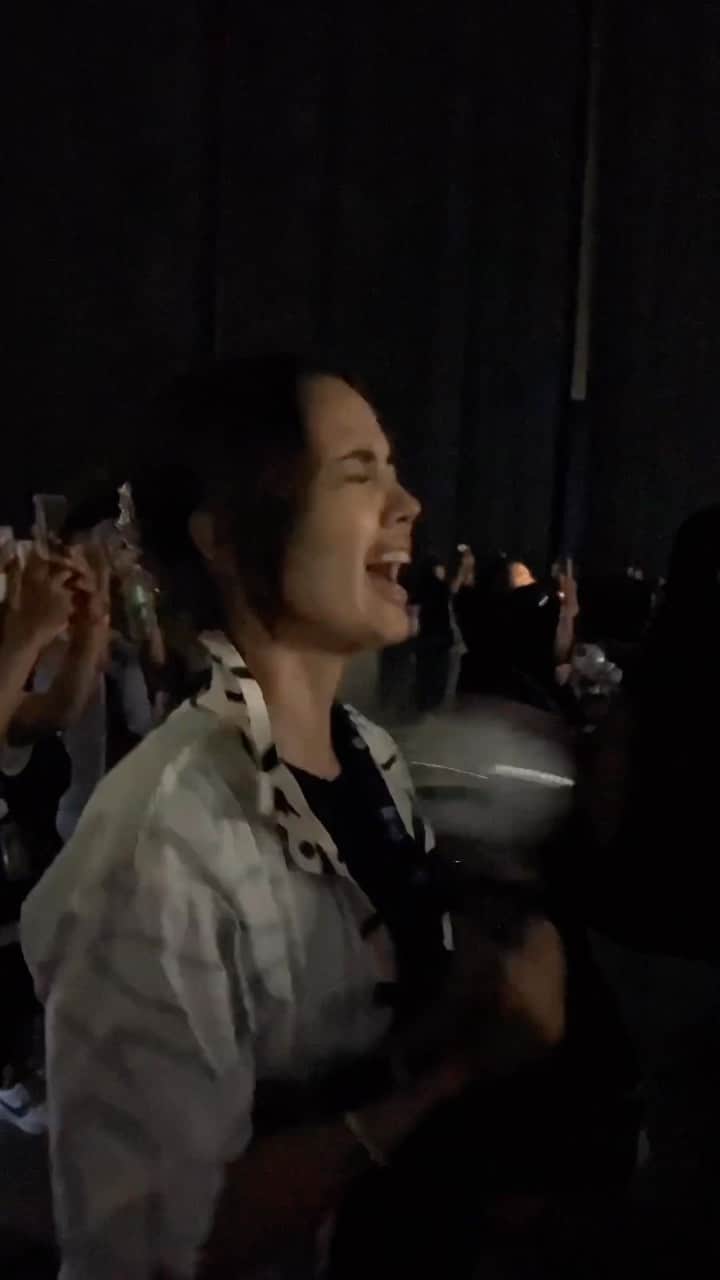 ミーガン・ヤングのインスタグラム：「Major k-pop milestone achieved! Boneezy and I just watched our first BTS concert - AGUST D!! We flew to Jakarta, Indonesia via @cebupacificair just for this experience and it did not disappoint :D In fairness, kahit army support hubby lang ako, it was a really good time. This song, Haegum, is one of my new faves :D   PS. Sa sobrang enjoy ni Boneezy, hindi na niya napansin na baliktad na yung polo niya! LOL. pero di ko rin napansin dahil nageenjoy rin ako. #doubleLOL」