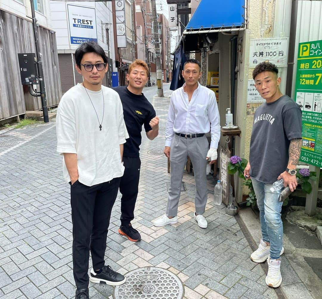 吉永啓之輔さんのインスタグラム写真 - (吉永啓之輔Instagram)「浜松で最高な仲間達と✌️」5月29日 12時03分 - keinosuke91