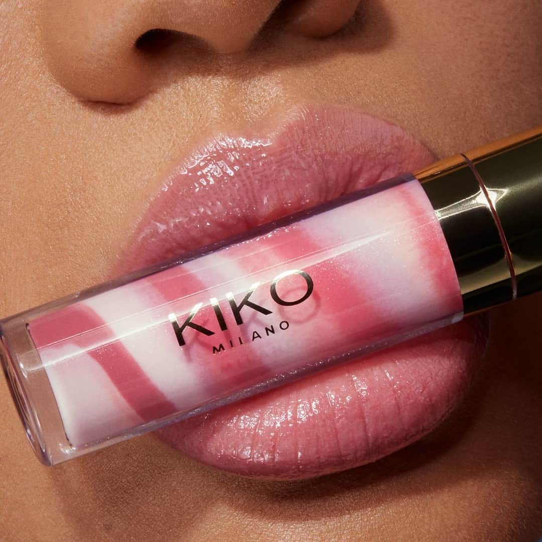 KIKO MILANOさんのインスタグラム写真 - (KIKO MILANOInstagram)「Don’t you love how this… what’s the word? Shines! 🎶 Enriched with shea butter and coconut oil, our #KIKOSummer23 Shine On Me Lip Gloss will nourish your lips and leave them radiant! 💋 ⁣ See @DisneyStudiosUK’s #TheLittleMermaid​ only in cinemas⁣ ⁣ Shine On Me Lip Gloss 01 - Perfecting Face Fluid SPF 50 ⁣」5月29日 3時30分 - kikomilano