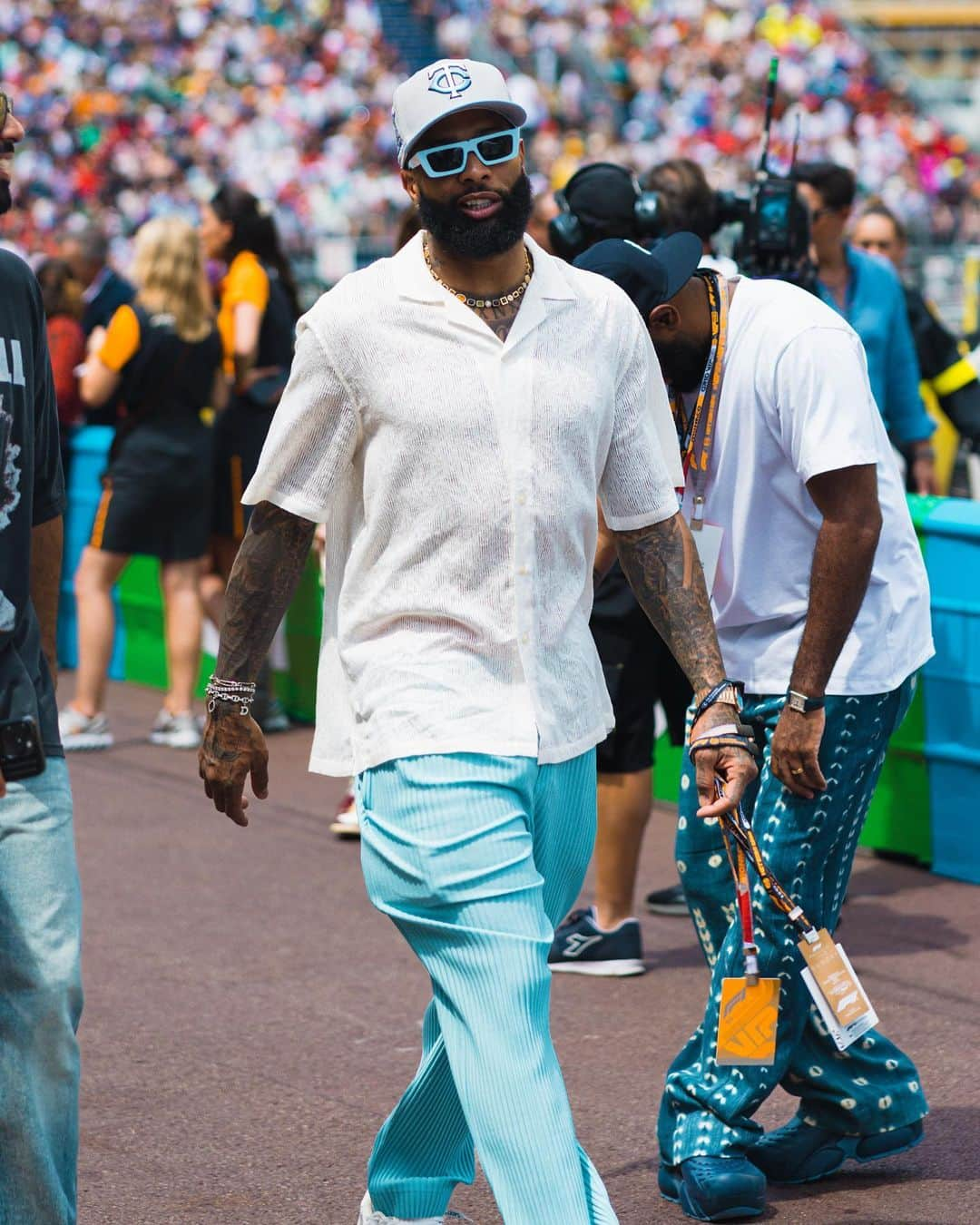 NFLさんのインスタグラム写真 - (NFLInstagram)「@obj always pulls up in style no matter what 🏎️ @f1」5月29日 5時39分 - nfl