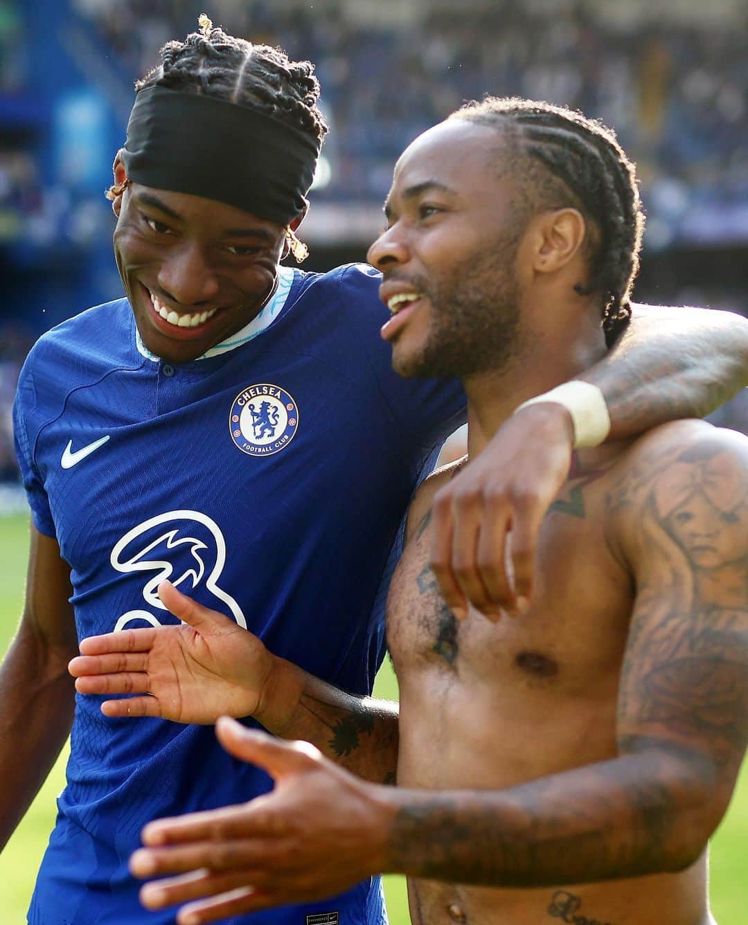 ラヒーム・スターリングさんのインスタグラム写真 - (ラヒーム・スターリングInstagram)「Appreciate the love and support from the fans 💙 even when it’s been tough this season.  Next season @chelseafc will be back 🤟🏾」5月29日 5時43分 - sterling7