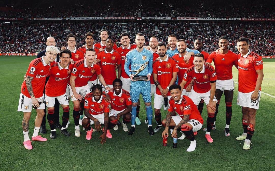 ジェイドン・サンチョさんのインスタグラム写真 - (ジェイドン・サンチョInstagram)「Ending our last game at Old Trafford with a win! 🙌🏼⚽️ Thank you guys for your continuous support not only to me personally but to everyone in the club.  One more big game ahead!」5月29日 5時57分 - sanchooo10