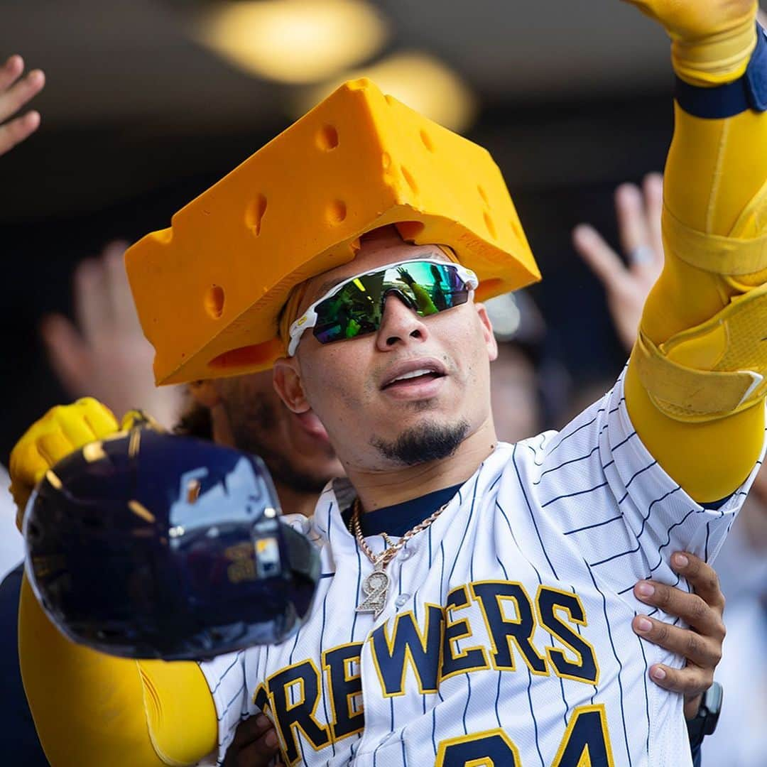 ミルウォーキー・ブルワーズさんのインスタグラム写真 - (ミルウォーキー・ブルワーズInstagram)「Ended the homestand on a high note!   #ThisIsMyCrew」5月29日 6時14分 - brewers