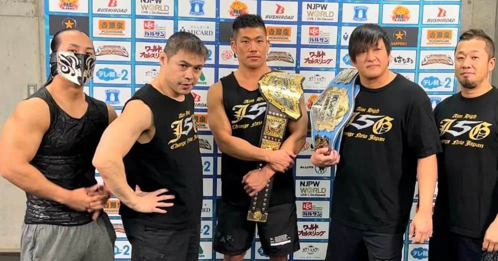 TAKAみちのくのインスタグラム：「とある録りにて  マジなのか  ボケなのか  全員に突っ込まれる世界チャンピオン‼️  SANADAは天然ちゃん⁉️  #just5guys」
