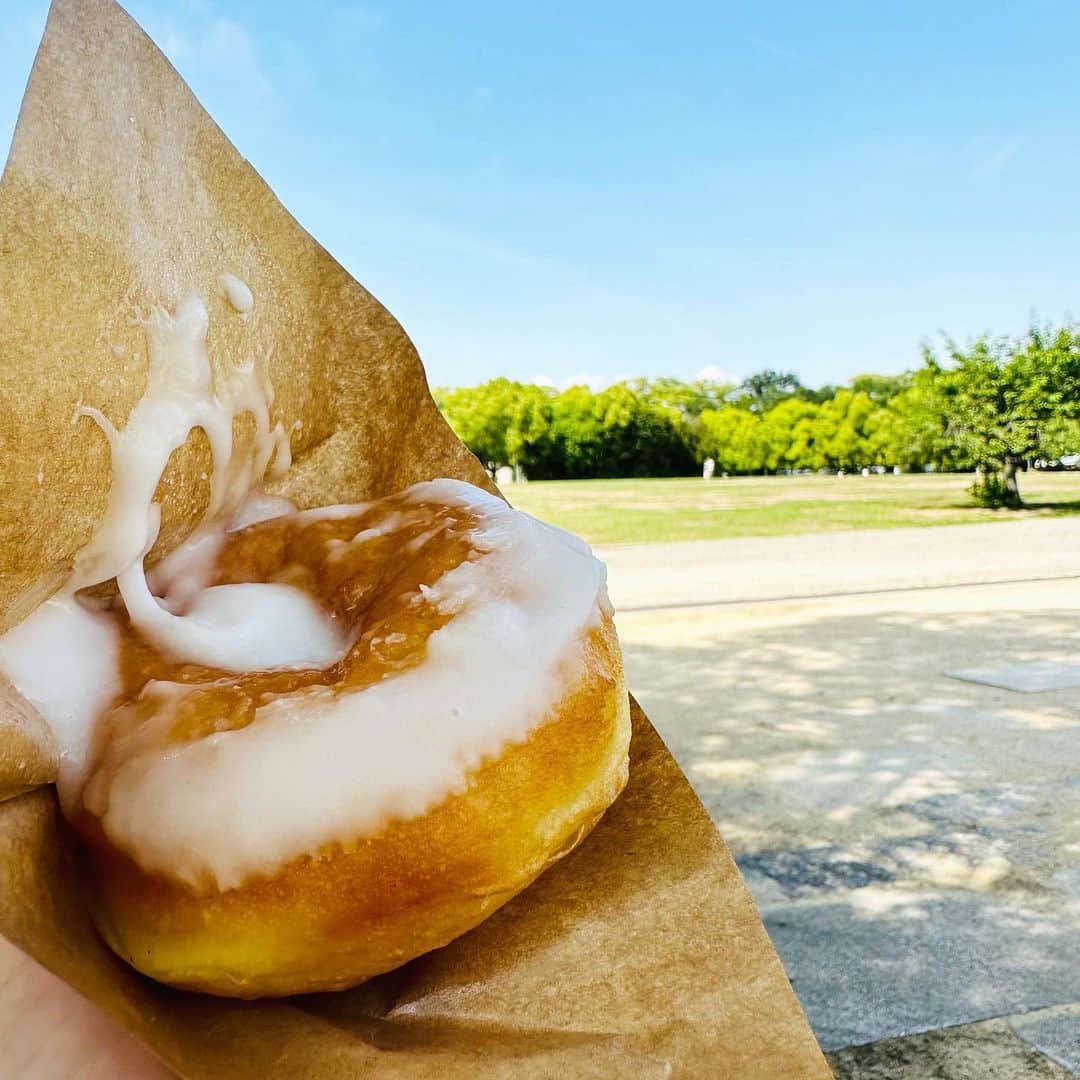 外村久美子さんのインスタグラム写真 - (外村久美子Instagram)「・ 🍩🍩🍩🍩🍩👏 ここのドーナツ、すっごいおいしかったぁ🤤  #ドーナツ #donuts」5月29日 9時27分 - kummy153