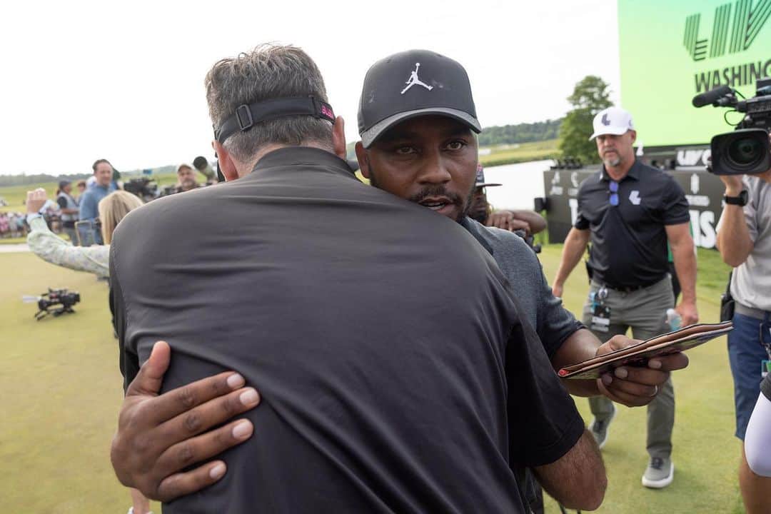 バッバ・ワトソンのインスタグラム：「Congrats @hv3_golf! Extremely proud of you! You deserve it and I can’t wait to beat you next time! 🤣🏆🍾 #heiswelcome」