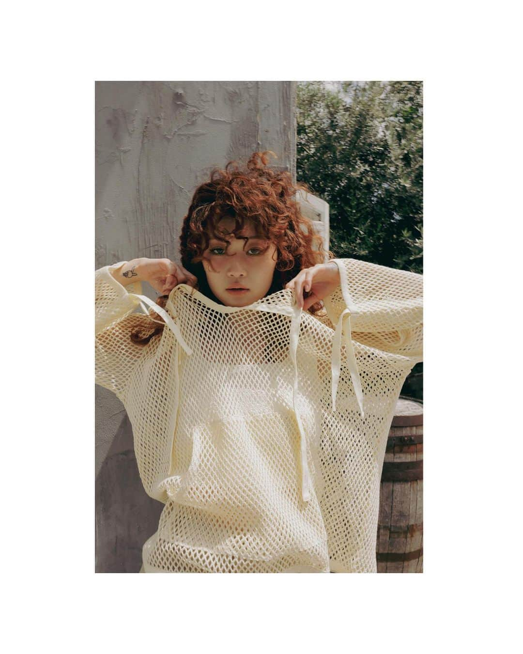 SHEL’TTERさんのインスタグラム写真 - (SHEL’TTERInstagram)「2023 SUMMER SHEL'TTER LOOK URBAN VALUES+ -Smart allure- ━━━━━━━━━━━━━━━  ■MESH SKIPPER POJ (MOUSSY) ※6月発売予定 ■LINEN COTTON  SHORT PANTS (MOUSSY) ※6月発売予定  ━━━━━━━━━━━━━━━ SHEL'TTER店舗ではSUMMERがスタート！  ※店舗によりアイテム入荷・在庫が異なります。お近くのSHEL'TTERまでお問い合わせ下さい。 ━━━━━━━━━━━━━ #SHELTTER #TheSHELTTERTOKYO #SHELTTERSELECT #MOUSSY」5月29日 11時01分 - sheltter_official