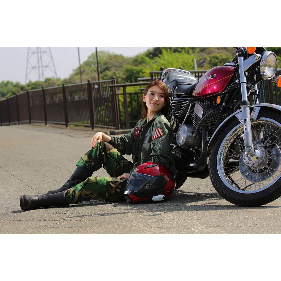 ハーモニープロモーションのインスタグラム：「. #ほのか . 5/29(月)発売「#絶版バイクFAN Vol.16」に掲載されています！ ぜひチェックしてください🏍️ . @nononon159  #旧車 #絶版車 #バイク女子 . Amazonから購入👇 https://amzn.to/3OK54Zf」